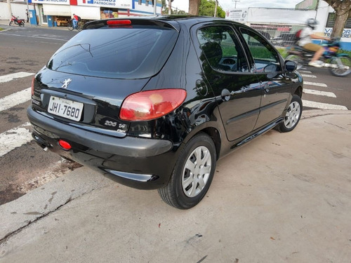 Peugeot 206 Hatch. 1.4 8v (flex)