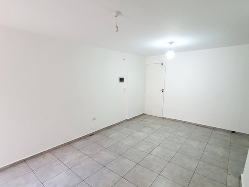 Departamento En Venta - Duarte Quirós 2800 - Apto Bancor