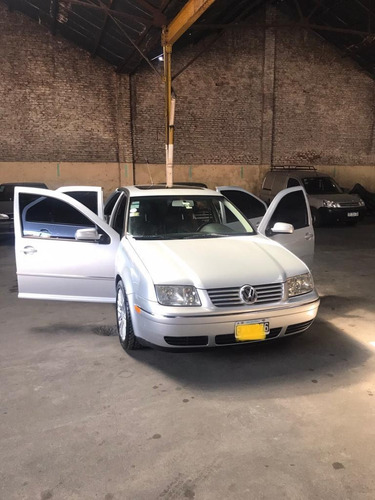 Volkswagen Bora 1.8 T Highline Tiptr Cu