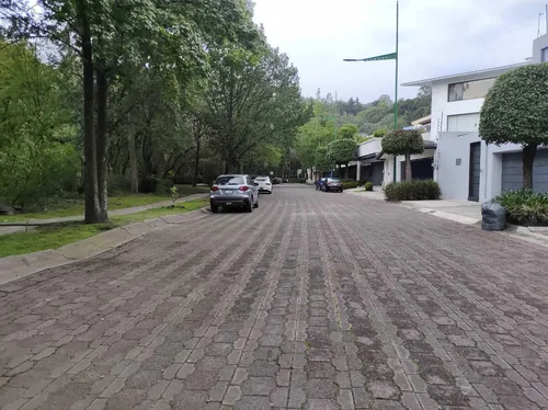 Casa En Venta En Jardines En La Montaña