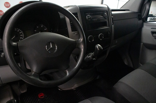 Mercedes-Benz Sprinter 2.1 415 Furgon 3250 150cv Tn V2