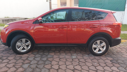 Imagen 7 de 15 de Toyota Rav 4 Xle 2014