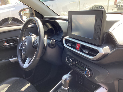 Toyota Raize 1.0T Xle Fwd Cvt