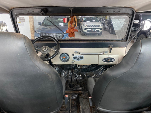 Ford Jeep 1975