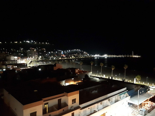 Apartamento Frente Al Mar En El Centro De Piriapolis