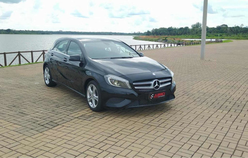 Imagem 4 de 14 de Mercedes-benz Classe A 2015 1.6 Urban Turbo 5p