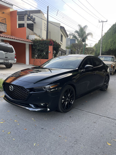 Mazda 3, 2023, Carbón Edition, Turbo 4x4 El Tope De Gama