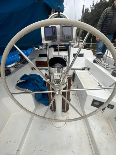 Velero Navaltec 37- Con Piloto Al Sector-oportunidad!