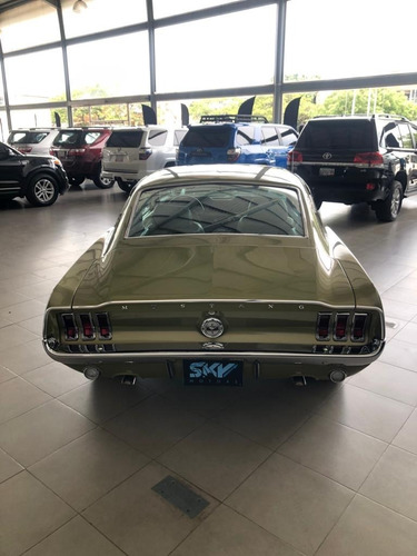 Imagen 4 de 15 de Ford Mustang