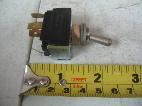 Switch On-off Mack 2-pos 4-pin Ch612 Ch613 Mr688p Mr688s