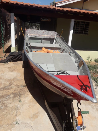 Imagem 1 de 14 de Barco De Alumínio