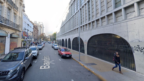Calle Bandera, A Pasos De Metro Plaza De Armas