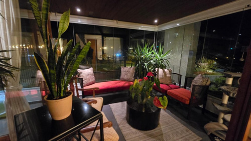 Tejada 4d+4b+4est+1bod+piso Bajo+piscinas+areas Verdes