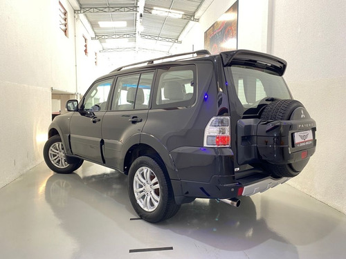 Imagem 6 de 15 de Mitsubishi Pajero Hpe Full 4x4 Top De Linha