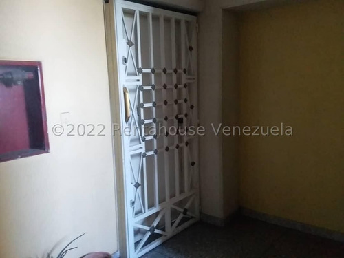 Imagen 14 de 30 de Apartamento En Venta En El Centro De Barquisimeto Lara 04245937542 Rafael Carrasquel Asesor Inmobiliario De Rent-a-house Centro Occidente