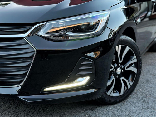 Chevrolet Onix Plus 10tat Pr2