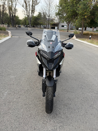 Multistrada V4 Rally