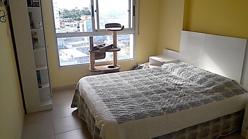 Imagen 6 de 13 de Penthouse De 1 Dormitorio Con Garaje - Vivienda U Oficina.