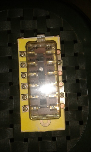 Fusilera Universal De 6 Mod Viejo (fusibles De Vidrio)