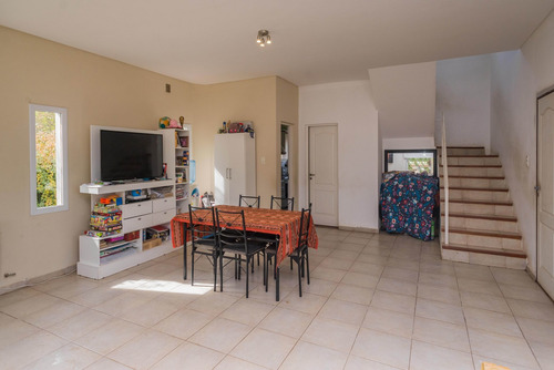 Imagen 8 de 30 de Casa Venta / Permuta B° El Prado 3 Dorm Y Pileta