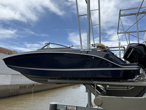 Lancha Open Bermuda Discovery 230 Mercury 300 Hp Año 2023