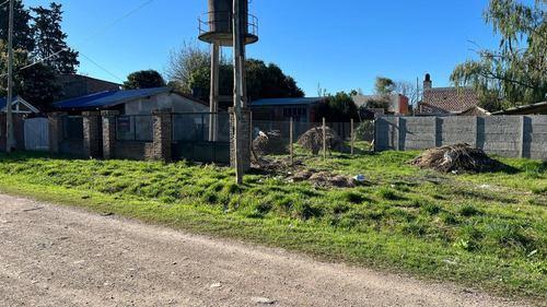Terreno En Venta - Tristan Suarez