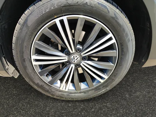 Volkswagen Tiguan 1.4 Comfortline Plus At