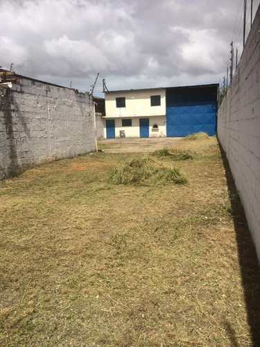 Imagen 3 de 6 de Se Alquila Galpón En Zona Ind. Los Pinos