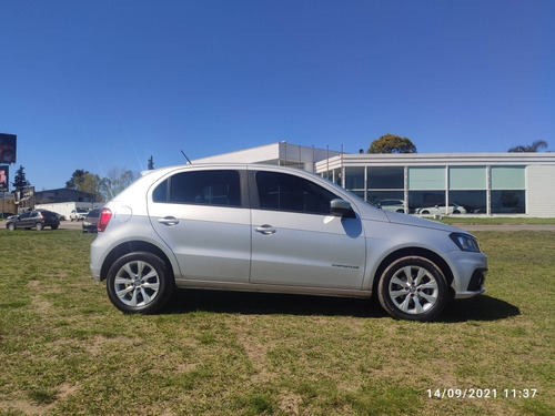 Imagen 2 de 10 de Volkswagen Gol Trend 1.6 Comfortline 101cv 2017