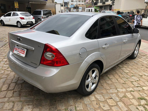 Ford Focus Sedan 2.0 Glx Aut. 4p 2009