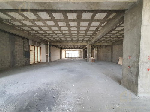 Oficinas En Renta Ubicadas En Costa De Oro, Dentro De Un Edificio De 3 Niveles Con Elevador, Seguridad Y Estacionamiento, Las Oficinas Están, En Obra Gris