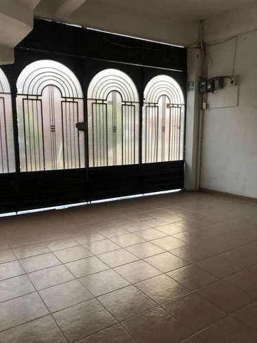 Venta De Edificio En Cuautitlán Izcalli, Fracc. Jardines Del Alba