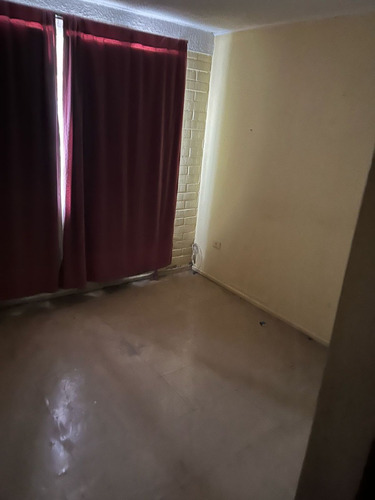 Casa En Venta, Villa Pablo Neruda, Linares. D3 B1 E1