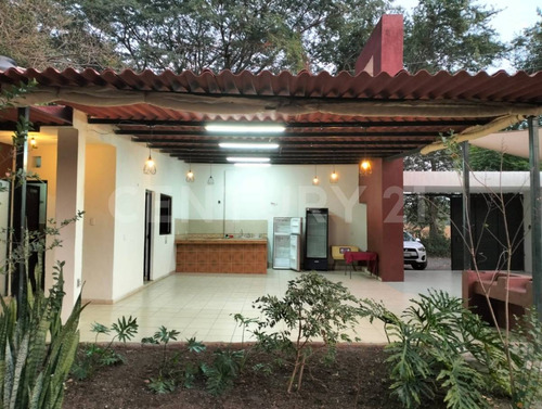 Se Renta Quinta Con Terraza En Km 1 Camino La Capacha, Colima