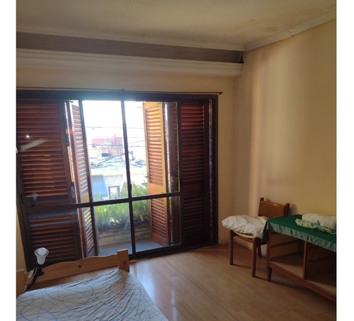 Oportunidad Chalet Con Gge, Patio Y Fondo Libre De 20 Mts.