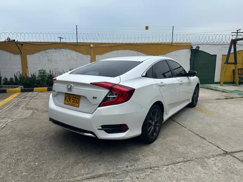 Honda Civic Ex 2.0 2021 Con Transmisión Cvt , Único Dueño