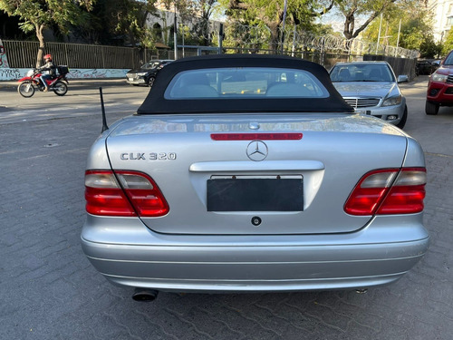 Imagen 4 de 8 de Mercedes Benz Clk 320 2010