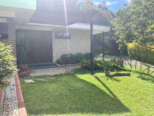 Casa Finca En Guarne Vereda La Clarita