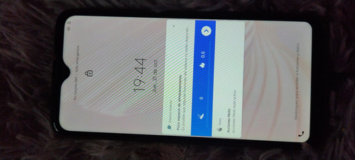 Imagen 2 de 2 de Celular Motorola One Macro 64gb