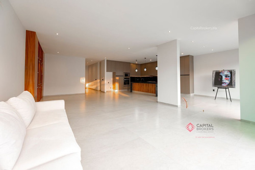 Casa Nueva De Lujo Con Sótano En Venta Villa Verona
