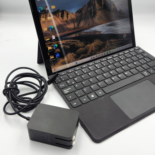 Microsoft Surface Go 3 Con Pantalla Tactil De 10.5 Pulgadas (Usado)
