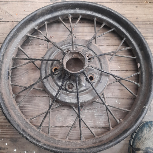 Imagem 1 de 9 de Roda Aro 21 Fordinho Ford Antigo Raiada Pra Restauro