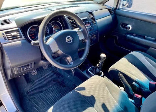 Nissan Tiida 2013 1.8 Emotion Mt, Hermoso Por Donde Lo Mires