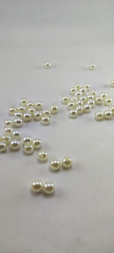 Perlas Plasticas Pasantes N8 Blancas O Natural X400u.