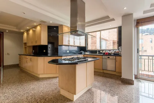 Apartamento En Arriendo/venta En El Chicó. Cod A21451