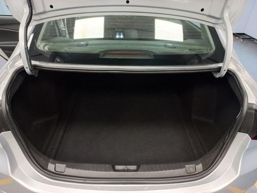 Chevrolet Onix plus 1.2