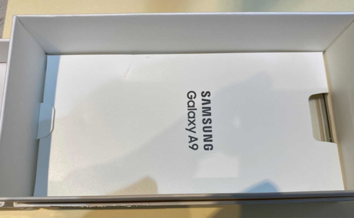 Celular Samsung Galaxy A9 (Usado)