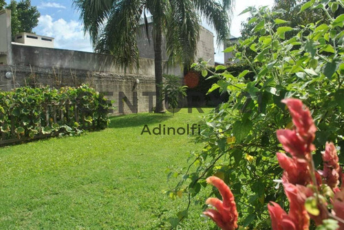 Imagen 21 de 30 de Calle 76 E/ 17 Y 18 - Casa 3 Dormitorios, Quincho Y Parque - Venta Y/o Permuta