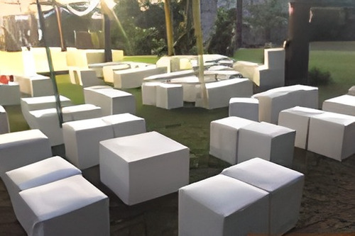 Imagen 5 de 8 de Alquiler De Pufs, Mesas Ratonas, Gazebo * Economico/rapido *