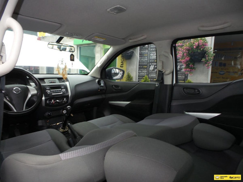 Imagen 22 de 25 de Nissan Frontier Np 300 S 4x4 Doble Cabina